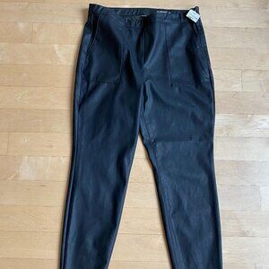 𝅺BLANKNYC BNWT Black Faux Vegan Leather Pants
